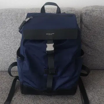 [ 미사용 새상품 ] 마이클 코스 MICHAEL KORS 백팩