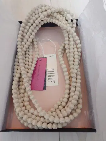 CITRUS 시트러스 실크볼 롱 목걸이