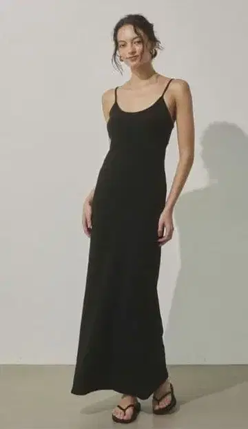 새상품 Wellness Rib Dress 블랙 S