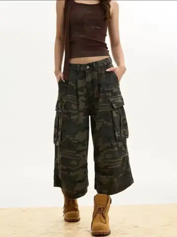 새상품 카모플라쥬 카고 팬츠 하프 팬츠 워크 팬츠 루즈핏 와이드 팬츠