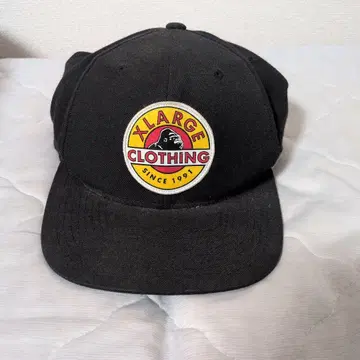 XLARGE 블랙 캡