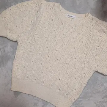 새상품급 !NATURAL BEAUTY BASIC 반팔 케이블 니트