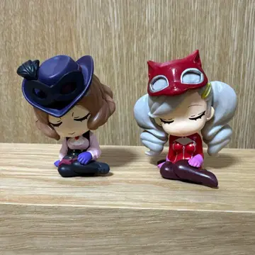 페르소나 5 더 로얄 어깨 쿵 피규어 타카마키 안 팬서 느와르 2체 세트