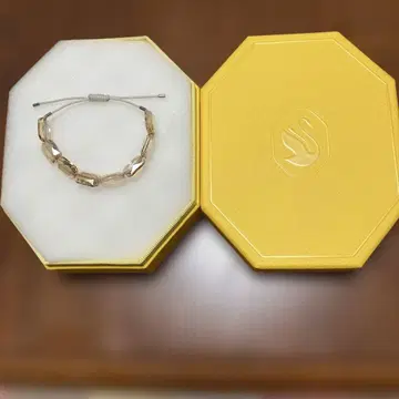 스와로브스키 팔찌 미사용 새상품