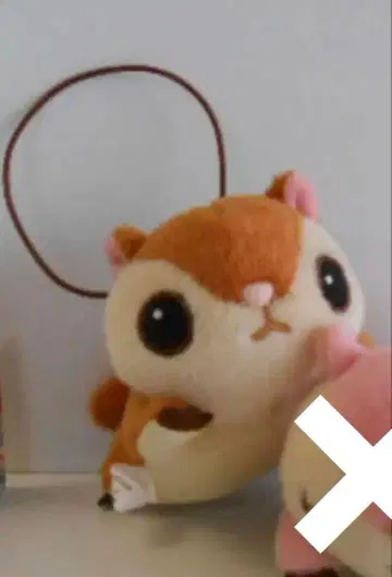 [ 미사용 미개봉 새상품 ] 귀여운 모몽가 핸드폰 클리너 마스코트 스트랩