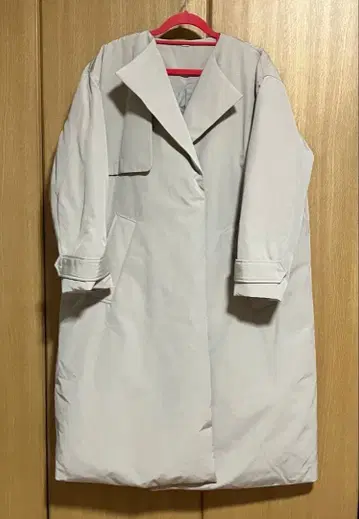 미라 오웬 다운 트렌치코트 베이지 니시카와