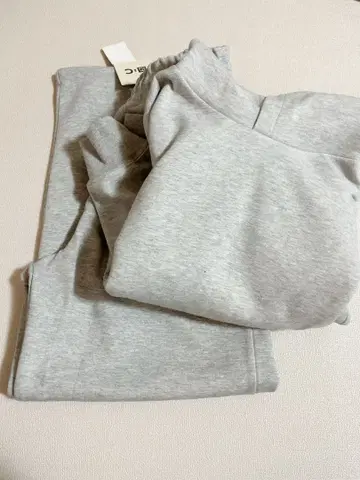 UNIQLO C 맨투맨 오버 사이즈 풀 후드티 & 맨투맨 와이드 팬츠