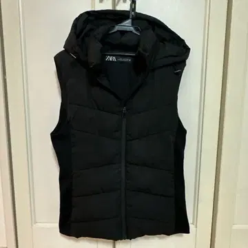 ZARA 후드 부착 베스트