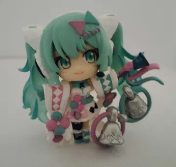 하츠네 미쿠 마지미라 2021 피규어