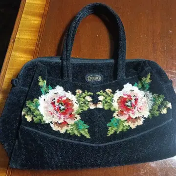 FEILER 꽃무늬 자수 핸드백 블랙