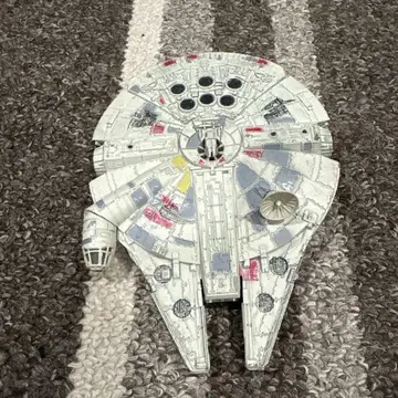 밀레니엄 팔콘 1/144