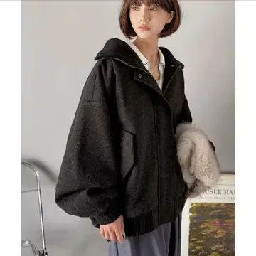 클래식 엘프 옷깃 리브 니트 멜톤 비익 블루종