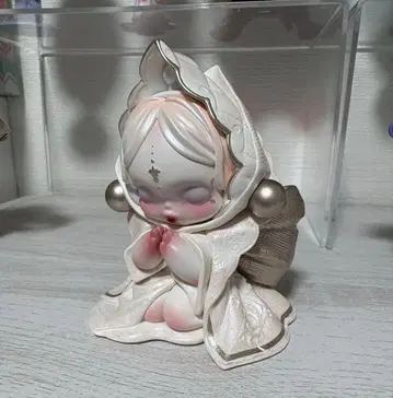 The Feast Begins the Napkin 스컬팬더 피규어