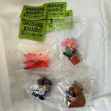 DAISUKE KONDO 아트 컬렉션 마스코트 피규어 4종 세트 판매