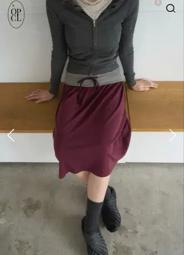 openclose 와인 레드 스커트