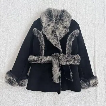 POUR PRE 퍼 포함 무스탕 코트 벨트 포함 블랙 고급스러움 일본제