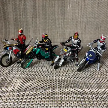 가면라이더 바이크 피규어 4체 세트