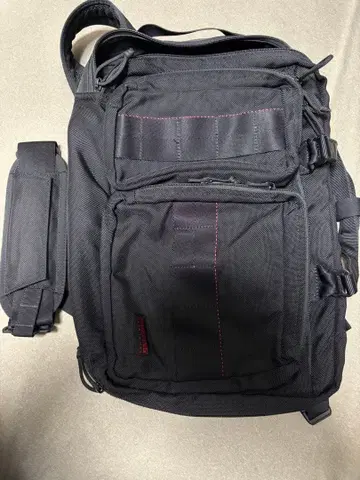 BRIEFING 네오 트리니티 라이너