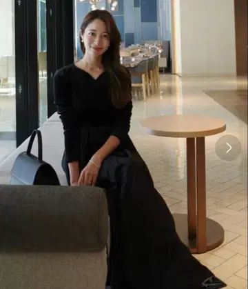 고베 레터스 벨로아 도킹 원피스 Reina 콜라보