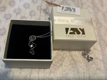 FREE STYLE 모티브 목걸이