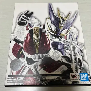 가면라이더 덴오 S.H.Figuarts 진골조제 소드 폼. 건 폼