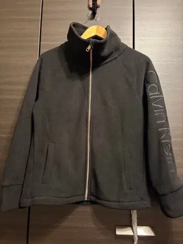 새상품 Calvin Klein 플리스 자켓 PM
