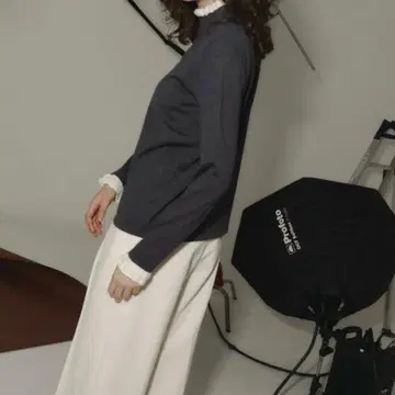 OHGA BICOLOR FRILL KNIT