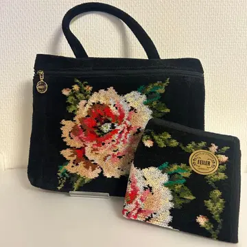 [ 미사용 새상품 ] 페이 백&손수건 세트 상자 택 포함