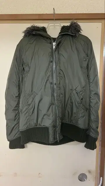 whiz limited XL 카키 점퍼