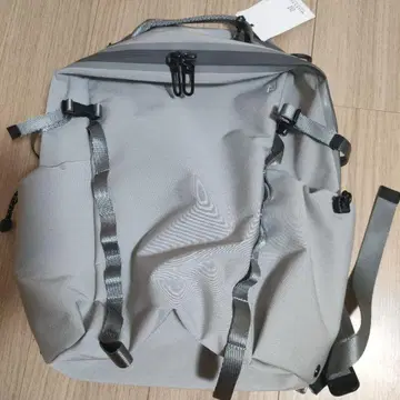 MILESTO 그레이 백팩