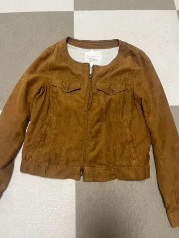 브라운 스웨이드풍 노카라 자켓