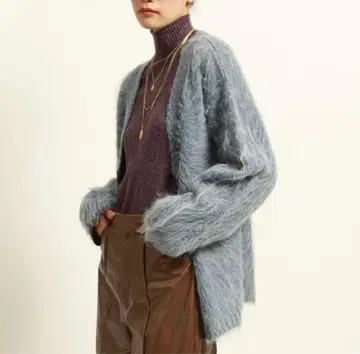 Ray BEAMS 샤기 V넥 가디건 블루