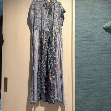 사루체 saruche 꽃무늬 스트라이프 롱 원피스