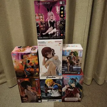 재고 처분 묶음 판매 피규어 컬렉션