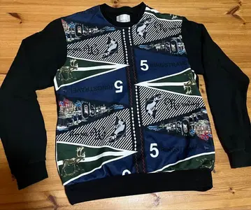 요시오 쿠보 OPENINGCEREMONY 맨투맨 상의