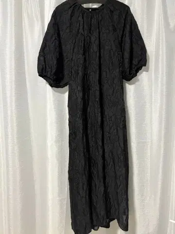 jumelle 자카드 원피스 주메로