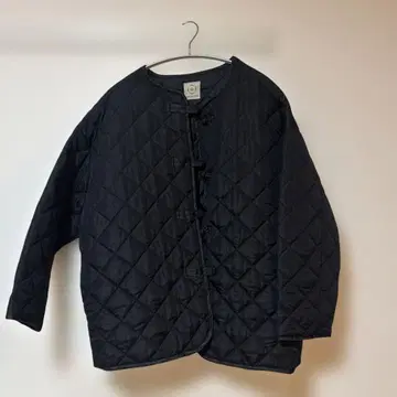 블랙 퀼팅 자켓