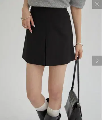 mystic 슬릿 미니 치마바지 블랙 사이즈 2