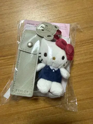 HELLO KITTY x BRILMY 거울 부착 립 참