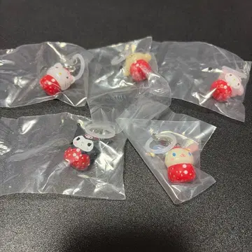 산리오 캐릭터즈 딸기 메지루시 액세서리 5종 세미 컴프