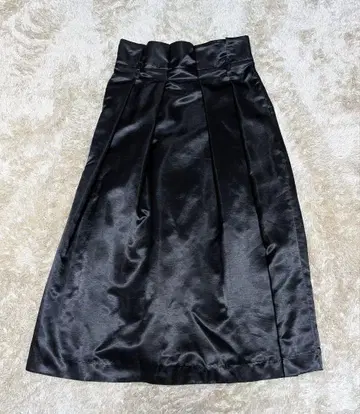 [ I AM I ] 롱 플리츠 스커트 블랙