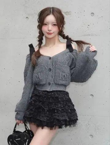 darich 숄더 리본 V넥 니트탑