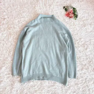 뷰티 앤 유스 니트 풀오버 너구리 라쿤털 색스 블루 울