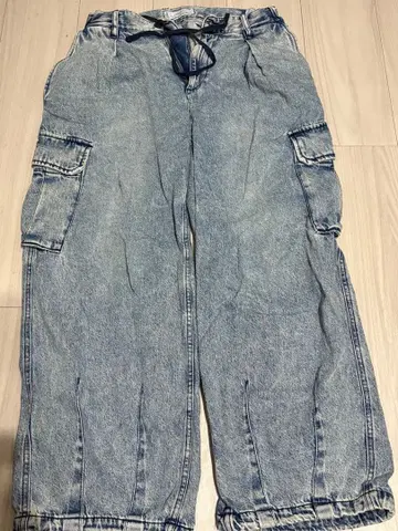 라이트 블루 데님 카고 팬츠