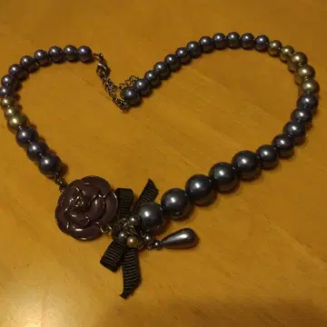 퍼플과 골드 펄 목걸이