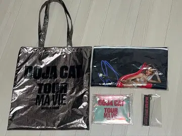 DOJA CAT TOUR MA VIE 굿즈 세트