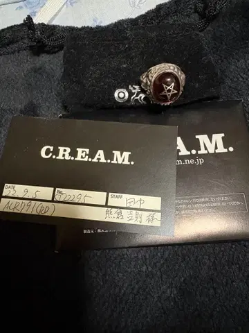 알렉스 스트리타 베이비 엔젤 하트 도쿄 레드