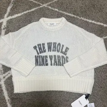 CEaRET 여성용 니트 화이트 컬러 사이즈 2 미사용 새상품