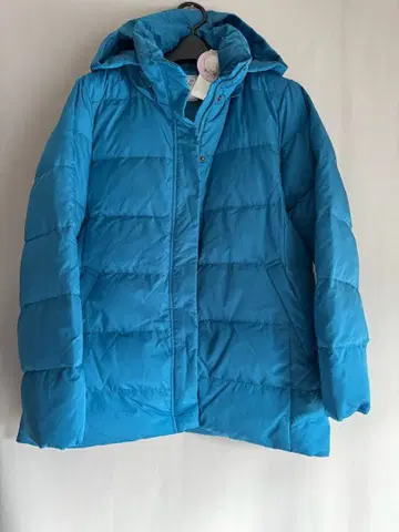 미사용 새상품 에심 리얼 다운 자켓 L size