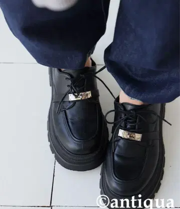 안티카 antiqua 통굽 버클 로퍼